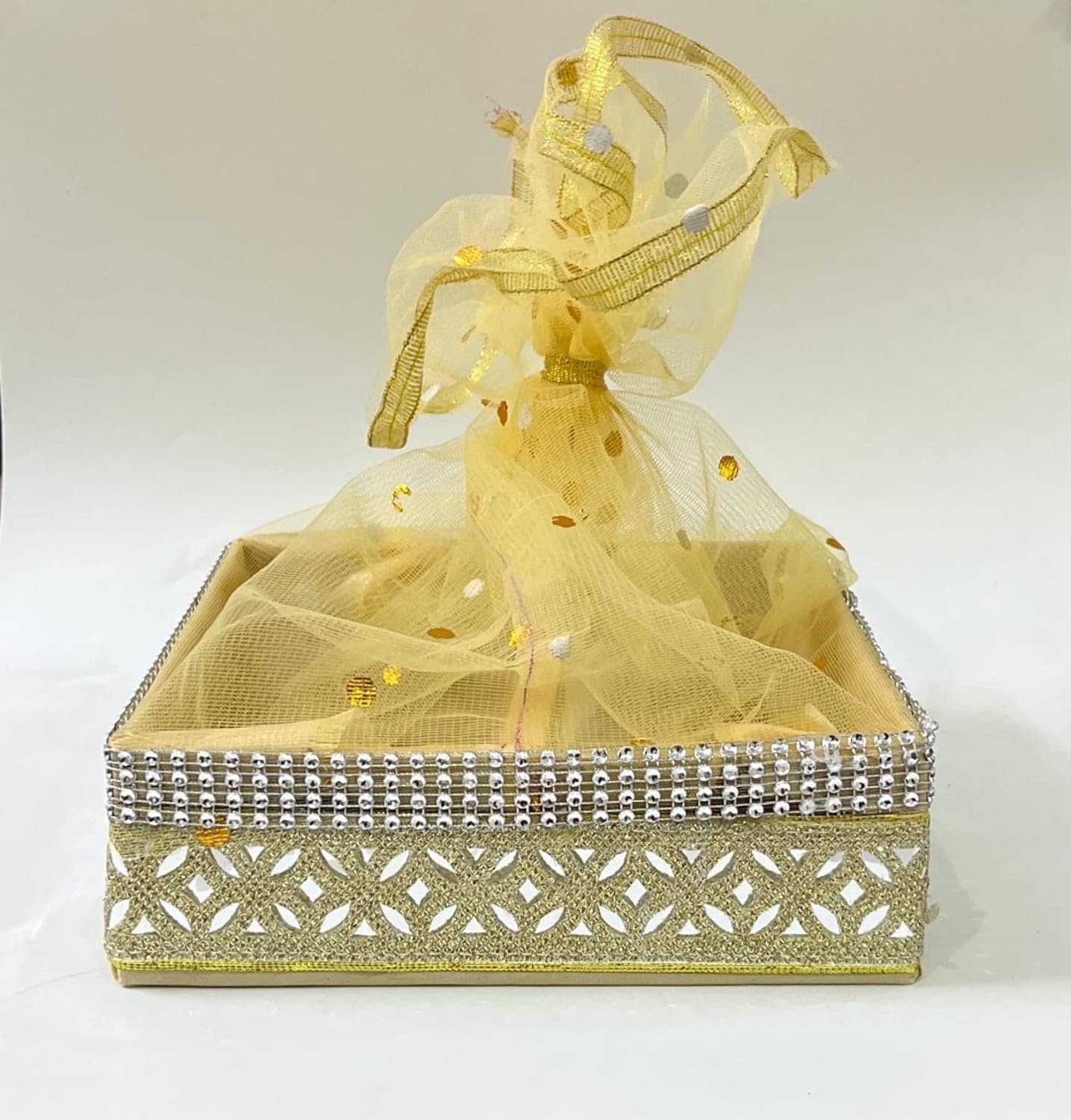 Gift Hamper Basket With Net For Gifting,Diwali Dry Fruit Hamper, Baby Shower Gifting, Anniversary, Wedding Return Gift Trays (8 * 8 inches)