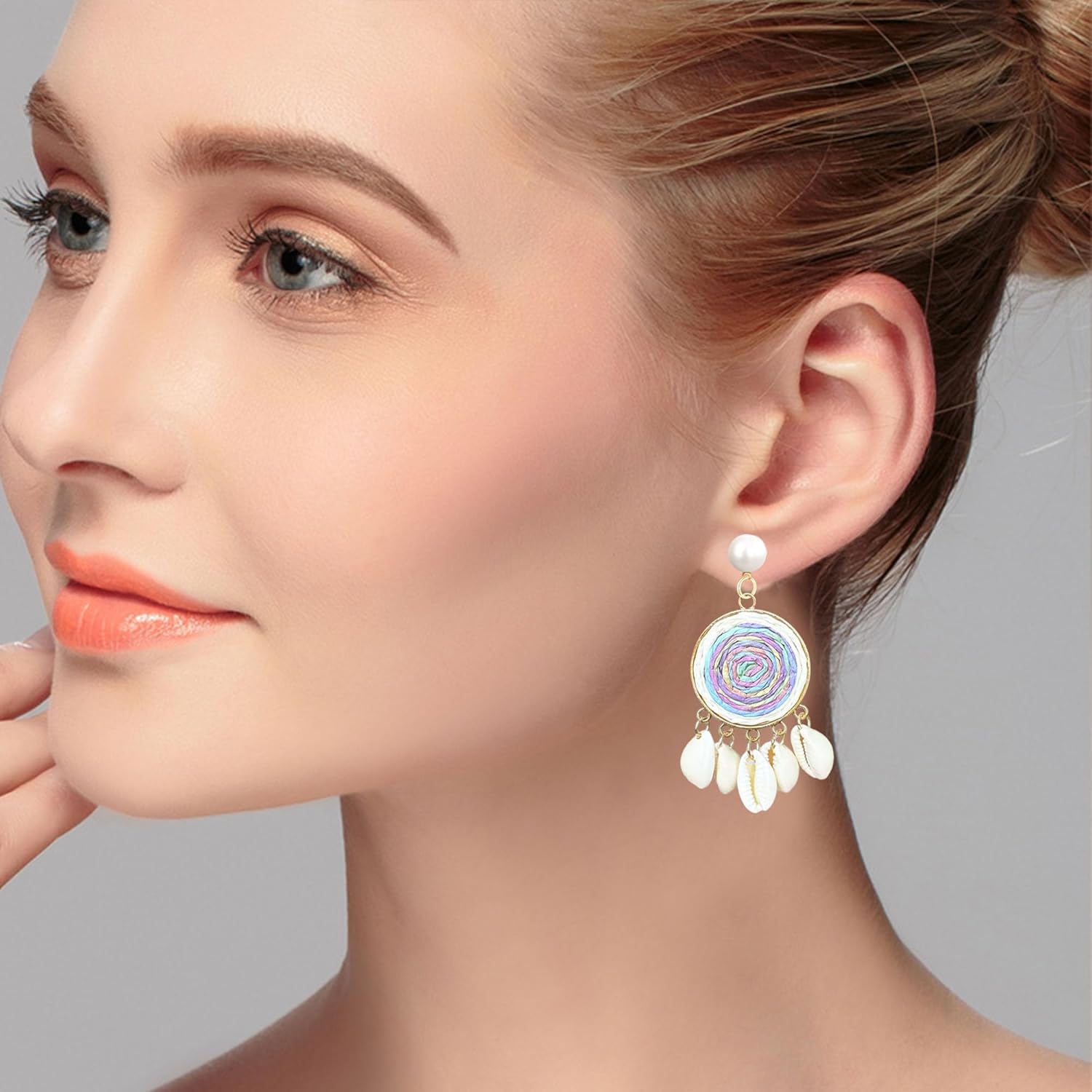 Summer Beach Vacation Earrings and Necklace Set Lafite Grass Woven Round Design Bohemian Shell Tassel Pendant for Women - Image 2