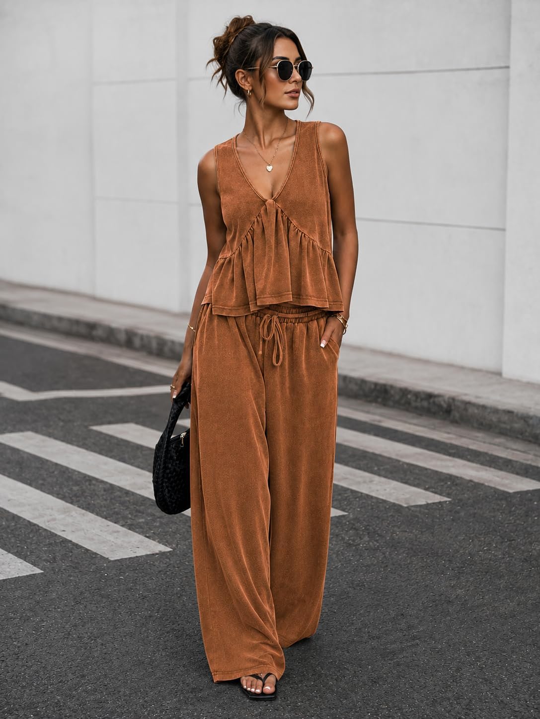 Women's 2 Piece Outfit Vintage V-Neck Camisole And Pants Set Summer Matching Loungewear image 4