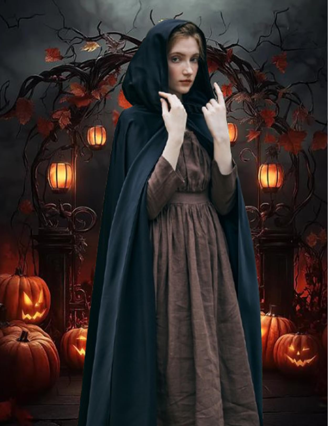 BEAUTELICATE Cape à Capuche Longue pour Femme Mariée Mariage Poncho en Satin De Automne Hiver Manteau Médiéval Unisexe Déguisement De Halloween Noël Carnaval