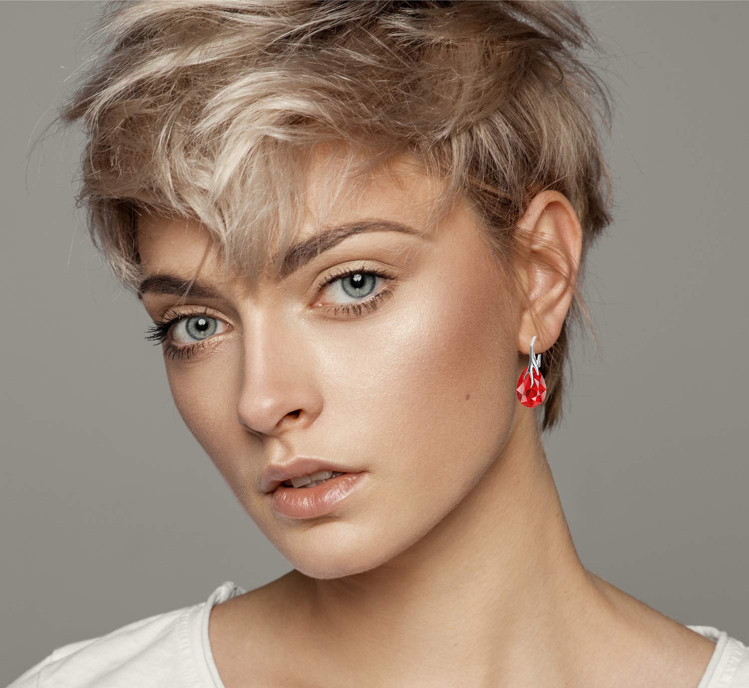 Panda-Jewellery Boucles D'oreilles Femme Argent 925 Poire Collier Femme Une Parure de Bijoux Pour Vous Bijoux Femme avec Boite Cadeau Boucles D'oreilles et Pendentif Femme Cristaux