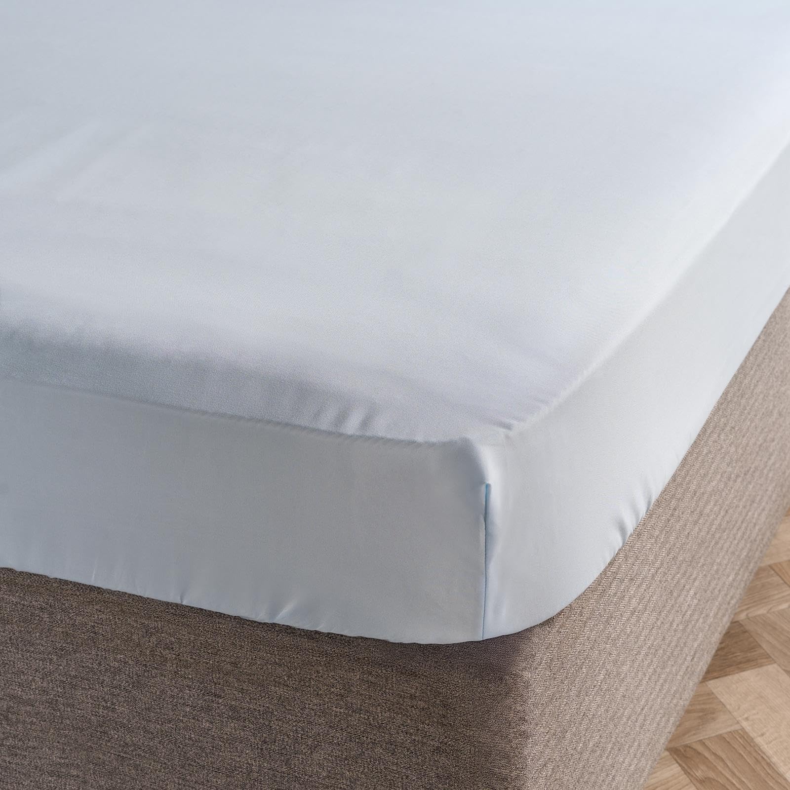OHS King Fitted Sheet - Light Blue - Microfibre