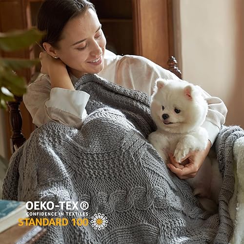 Miniatura 4 de Amélie Home Manta reversible de punto trenzado sherpa, suave, acogedora y cálida, para sofá, cama, sala de estar, gris, 50 x 60 pulgadas