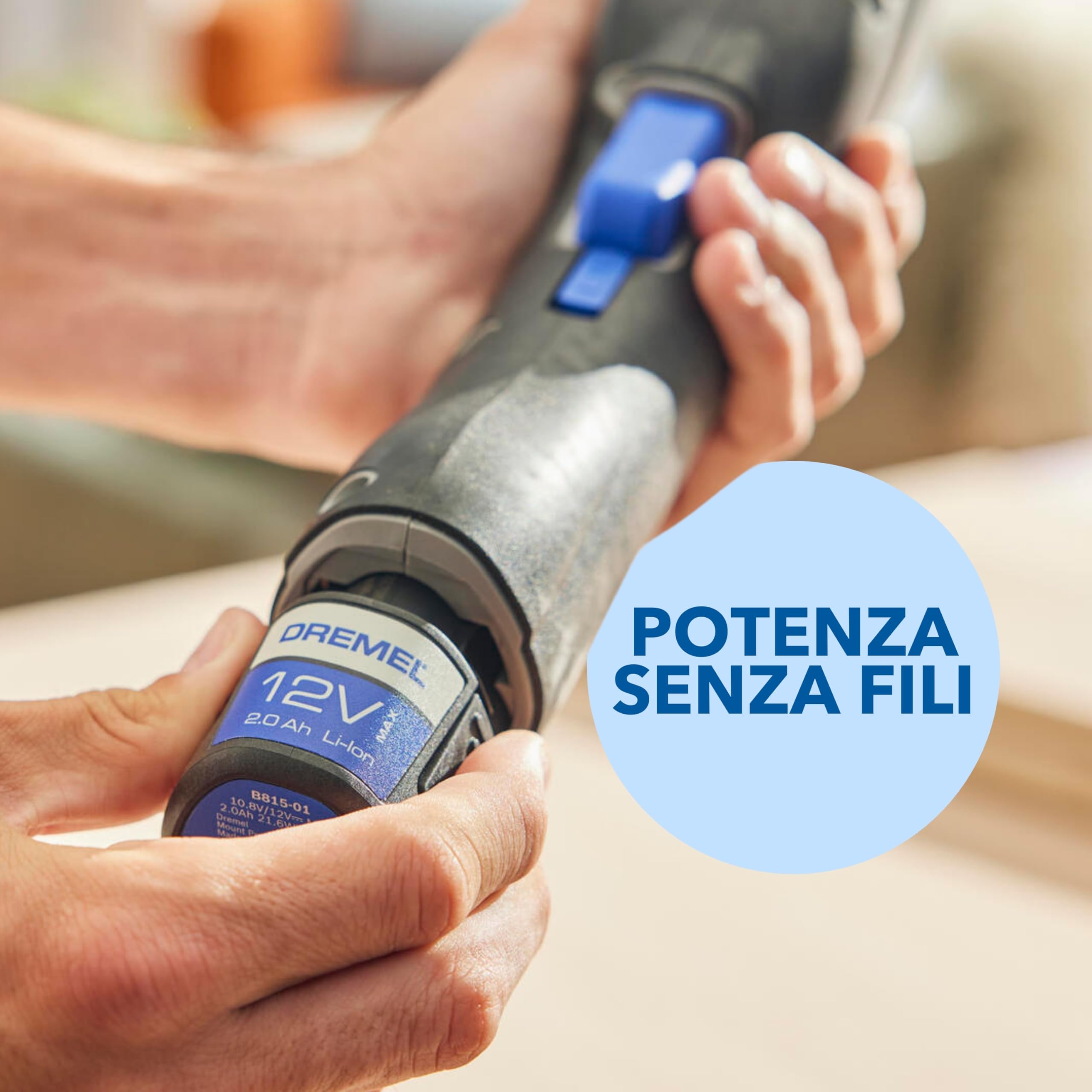 Dremel Blueprint Utensile Multifunzione Oscillante Brushless 12V, Selettore Applicazioni e Velocità con Lama da Taglio e Raschiatura, 6 Fogli Abrasivi, Tampone di Levigatura, Caricabatterie+Batteria