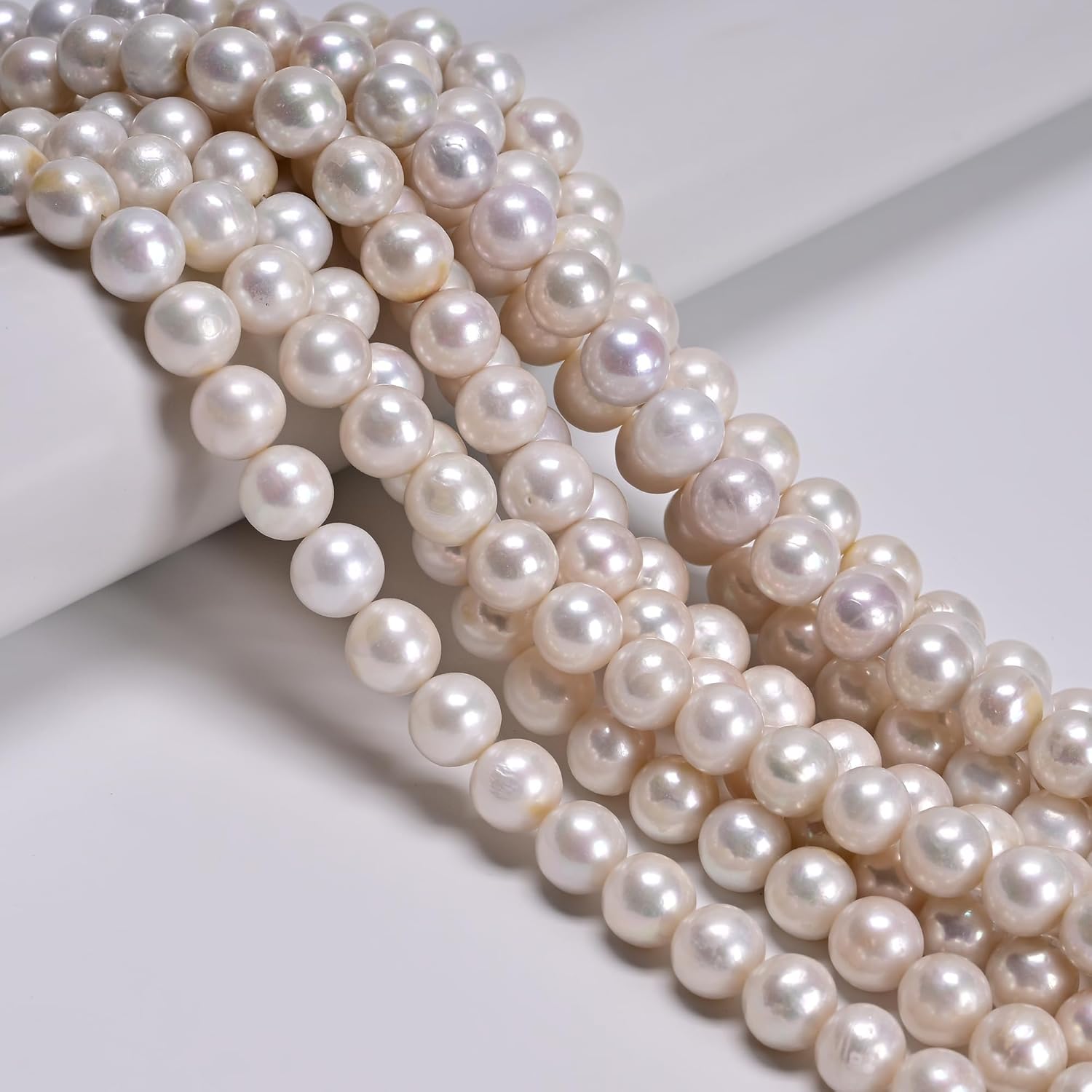 JM Design 9-10mm Grade AAA White Fresh Water Pearl Off Round Beads 15.5'' Strand for Jewelry Making