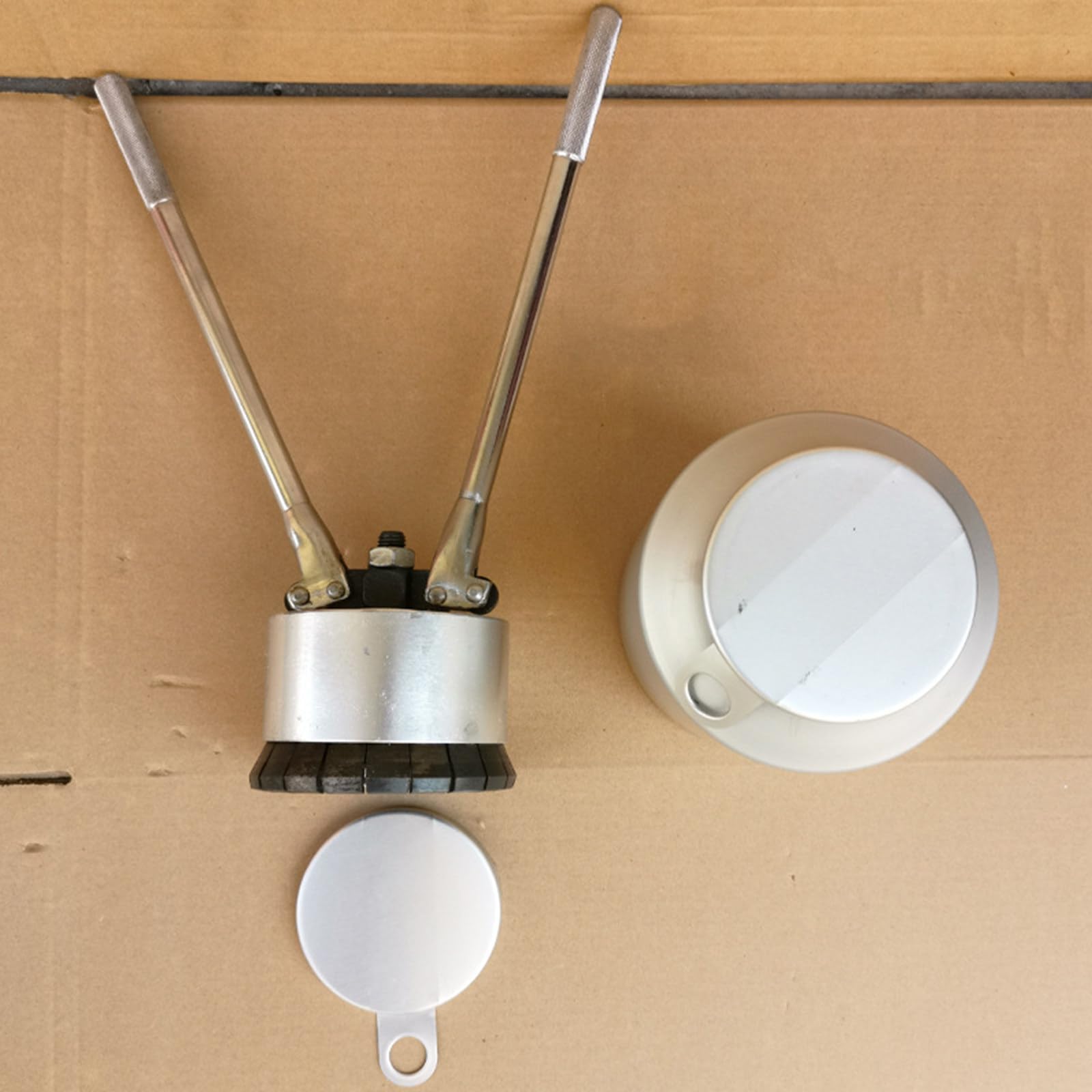 Herramienta selladora de latas de aluminio para prensado de tapas a presión, ideal para elaboración casera y conservación de bebidas