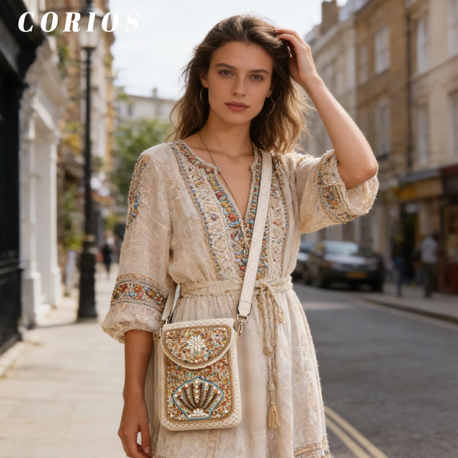 CORIOS Sac Tissé en Paille Femme Sac Fourre-Tout Tressés à la Main Sacs Portés Épaule Bohème Sac de Plage D'été Petite Sac à Bandoulière Cabas Rétro Sac à Main Sac pour Téléphone Portable