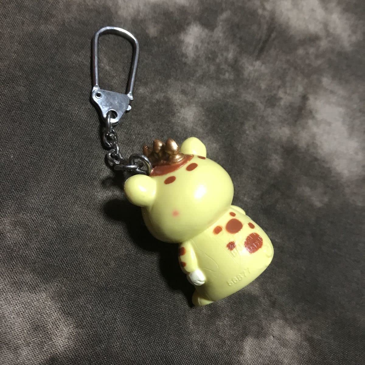 Amazon.co.jp: 怪獣ブースカ フィギュア キーホルダー : ファッション