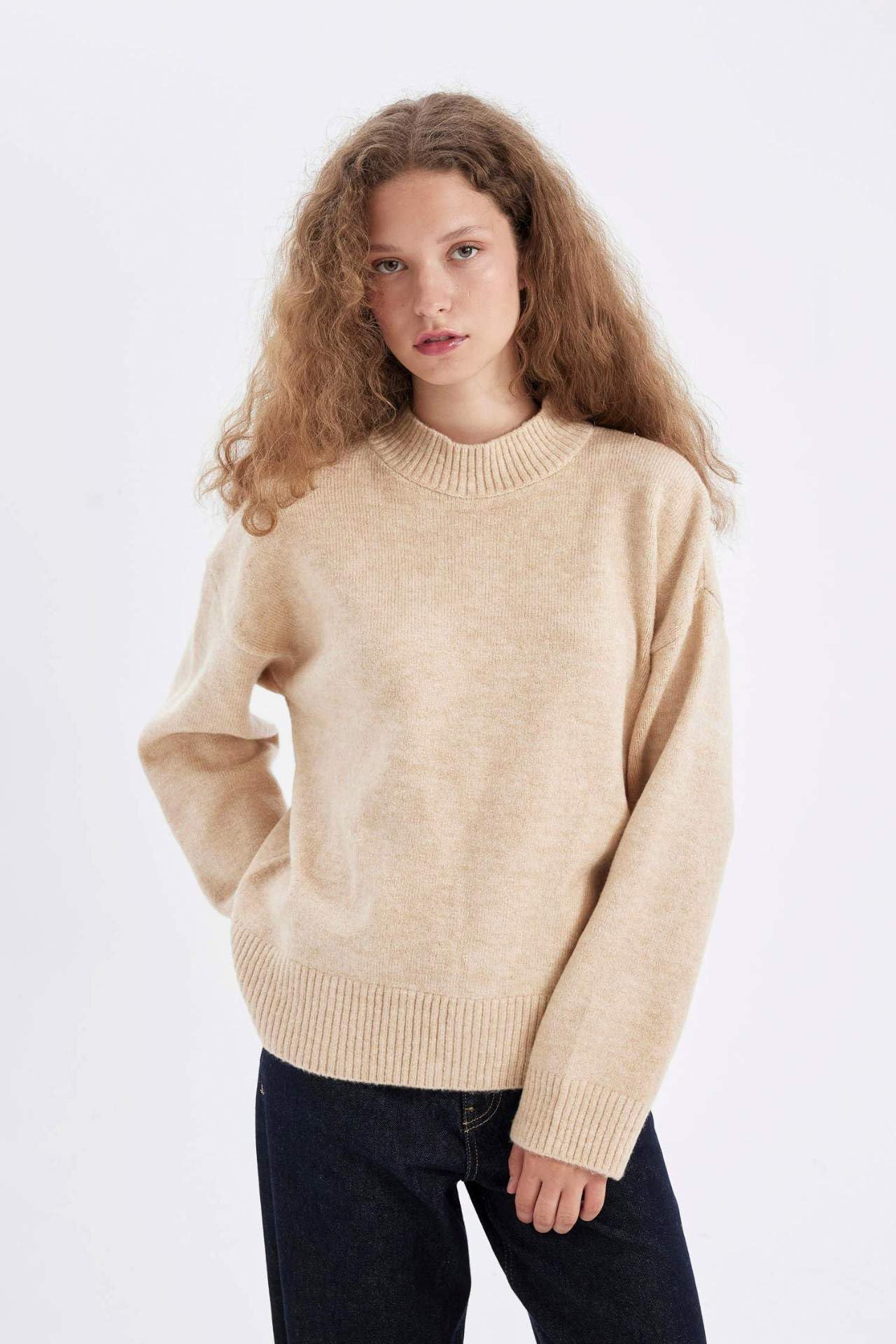 DeFacto Damen Strickmode - Stilvolle Strickpullover Blusen & Tuniken für Damen - Auswahl an Pullover - Feinstrickpullover Strickjacken und Pulli