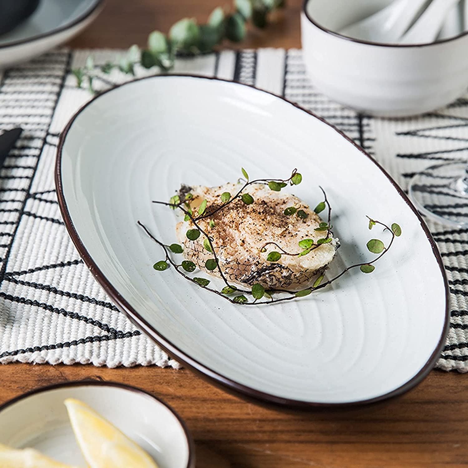 Zestaw obiadowy na przyjęcie rodzinne, hotel, restauracja, okrągły zestaw obiadowy 40/56 elementów, kamionkowy zestaw obiadowy na 8-10 osób, zastawa stołowa na prezent, biały, czarny/40 sztuk
