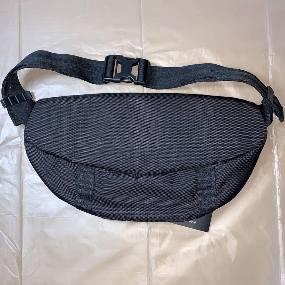 Amazon.co.jp: mastermind JAPAN NEWERA ウエストバッグ 2L コラボ