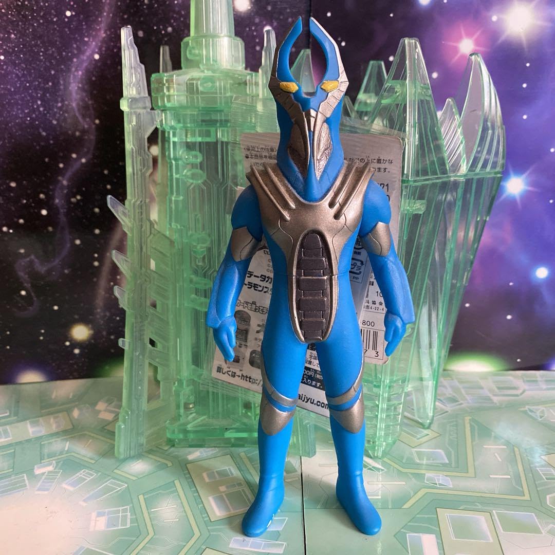 Amazon.co.jp: レイブラッド星人 タグ ソフビ ウルト ラマン 大怪獣