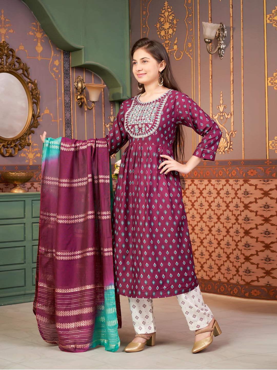 Aarika Girls Ethnic Wear Purple-White Colour Floral Print Rayon Kurti Pant Set-8-15 Years (Kp-Sd-5869)