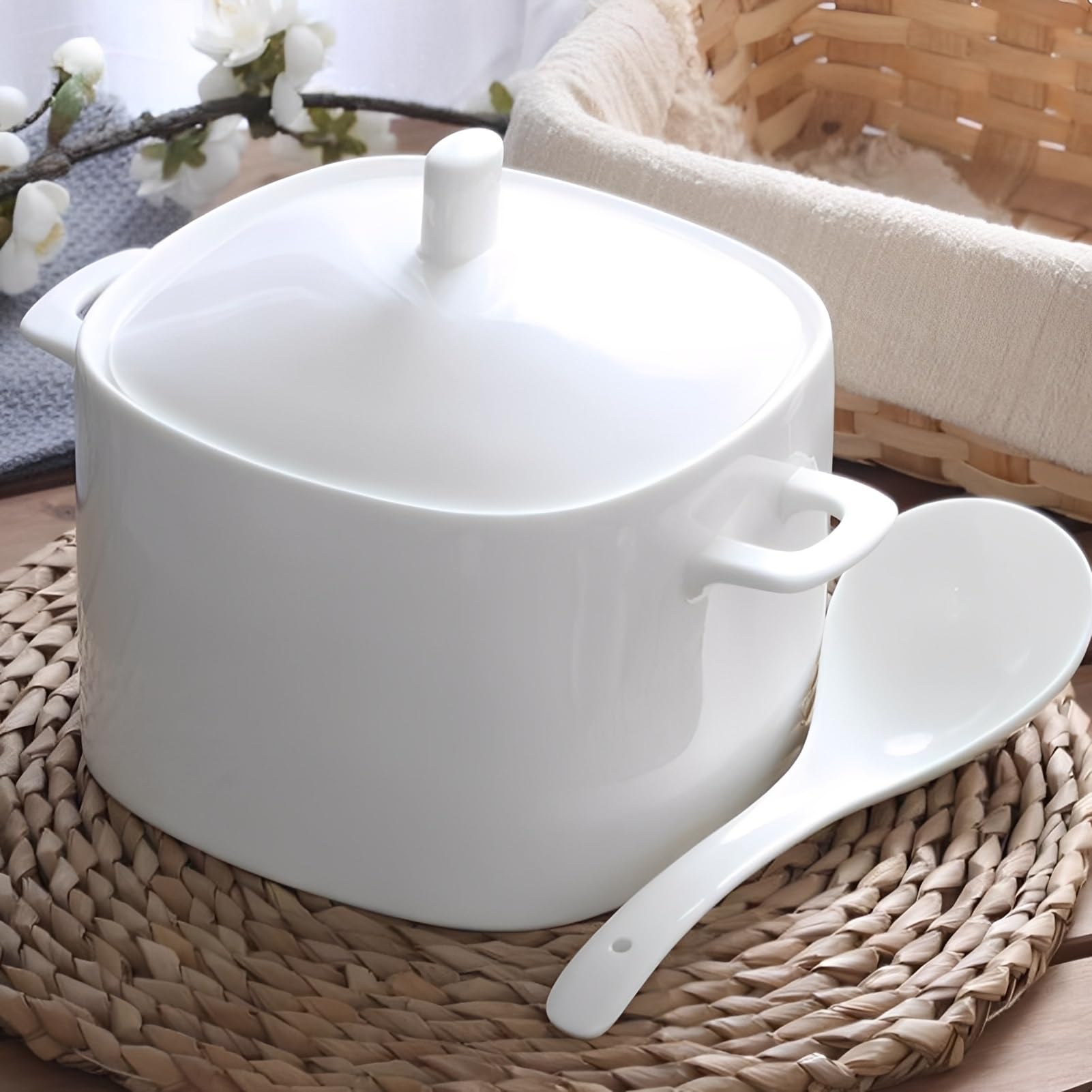 Elegancka ceramiczna miska do zupy z chochlą, okrągła miska do serwowania z podwójnym uchwytem, wszechstronne naczynie do zapiekania na płatki, gulasze, chili, zupę miso - dekoracyjna zastawa stołowa