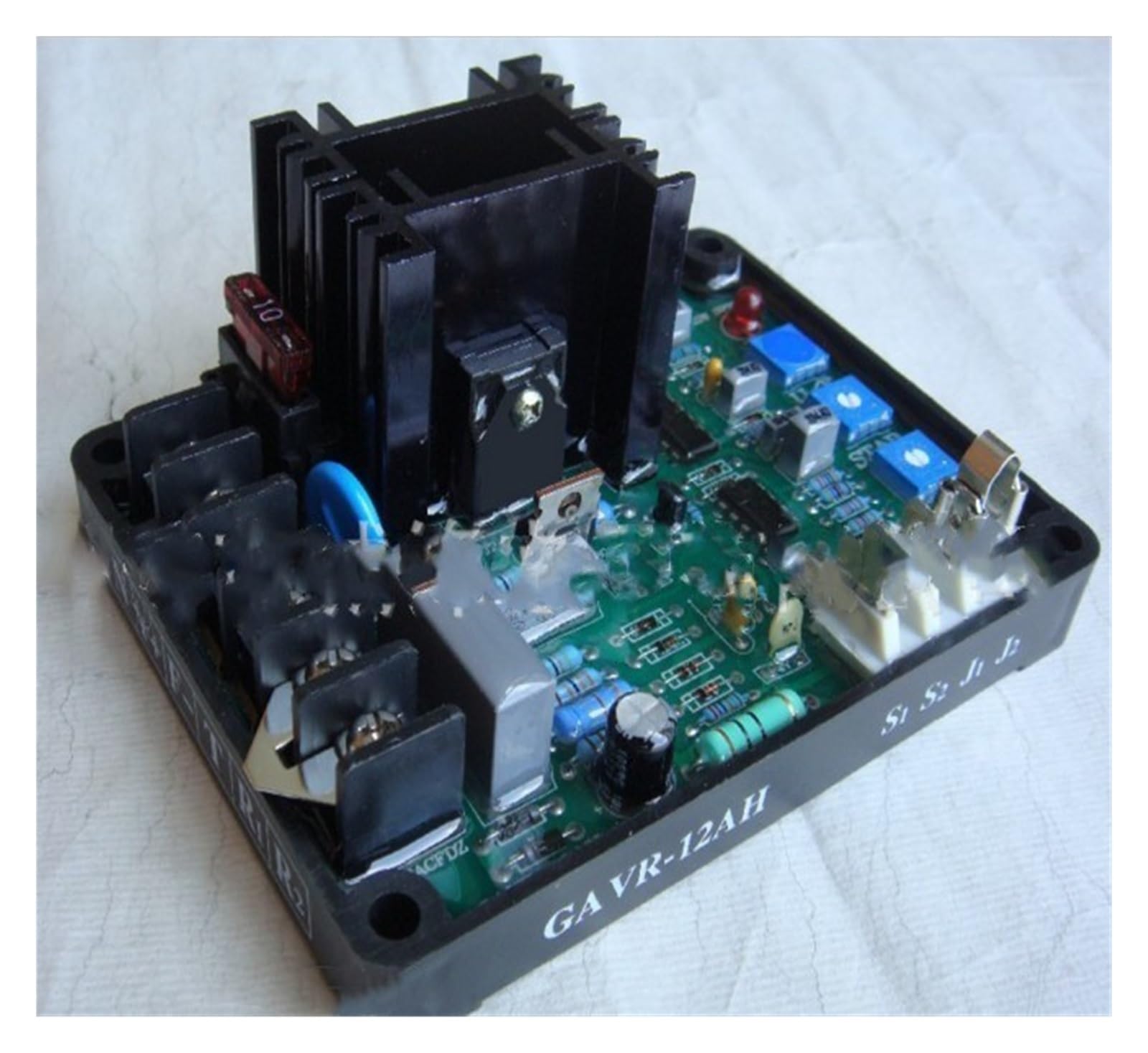 FAXIOAWA Controller regolatore di Tensione Controller regolatore di Tensione: GAVR-12A