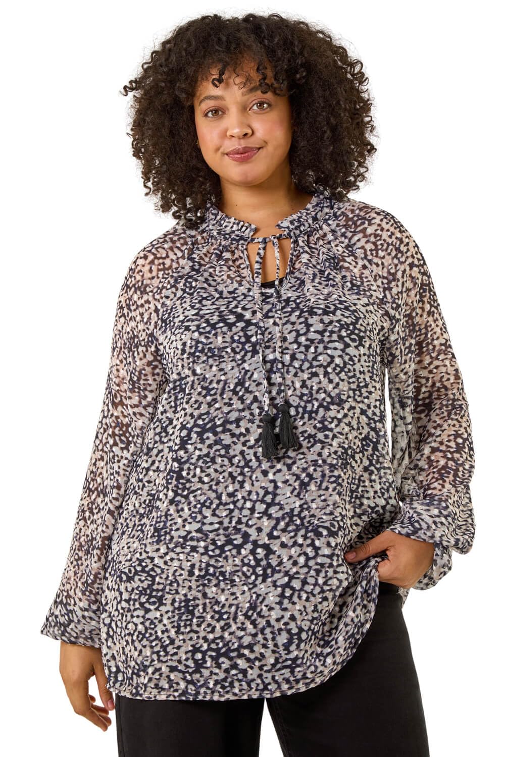 Roman Curve Women's Natural Georgette Keyhole Top Size 26-28