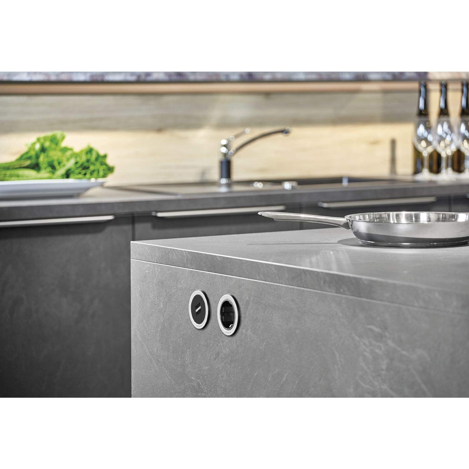 Evoline One - Presa da incasso con coperchio girevole, ø 59 mm, 230 V, plastica nera