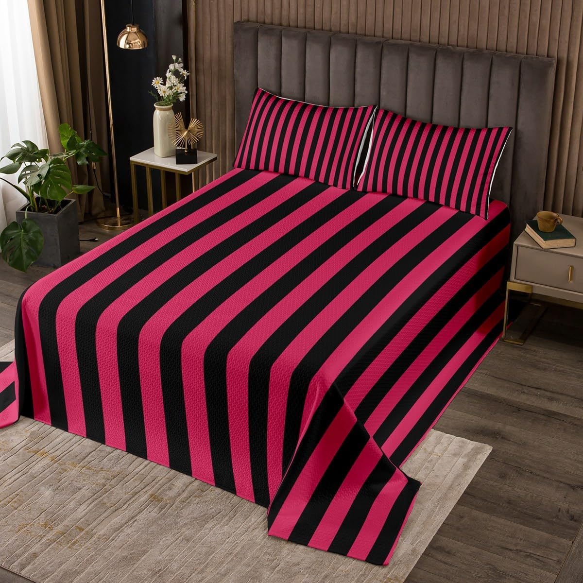 jejeloiu Light Pink Coverlet Set Stripes Geometric Bedspread for Kids Boys Girls Teens Room Decor Modern Quilted Coverlet Queen Size Luxury 3Pcs Soft Lightweight Microfiber