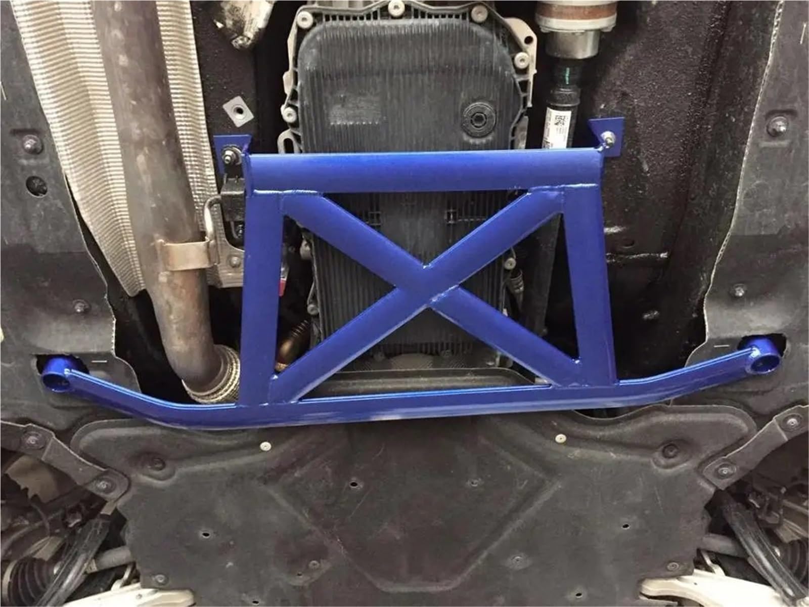 stabilizujące Stabilizator Pasuje do Alfy Romeo Stelvio, drążka stabilizatora, pasuje Koleos, napinającego, komory silnika, aluminiowego, ze stopu magnezu(B)