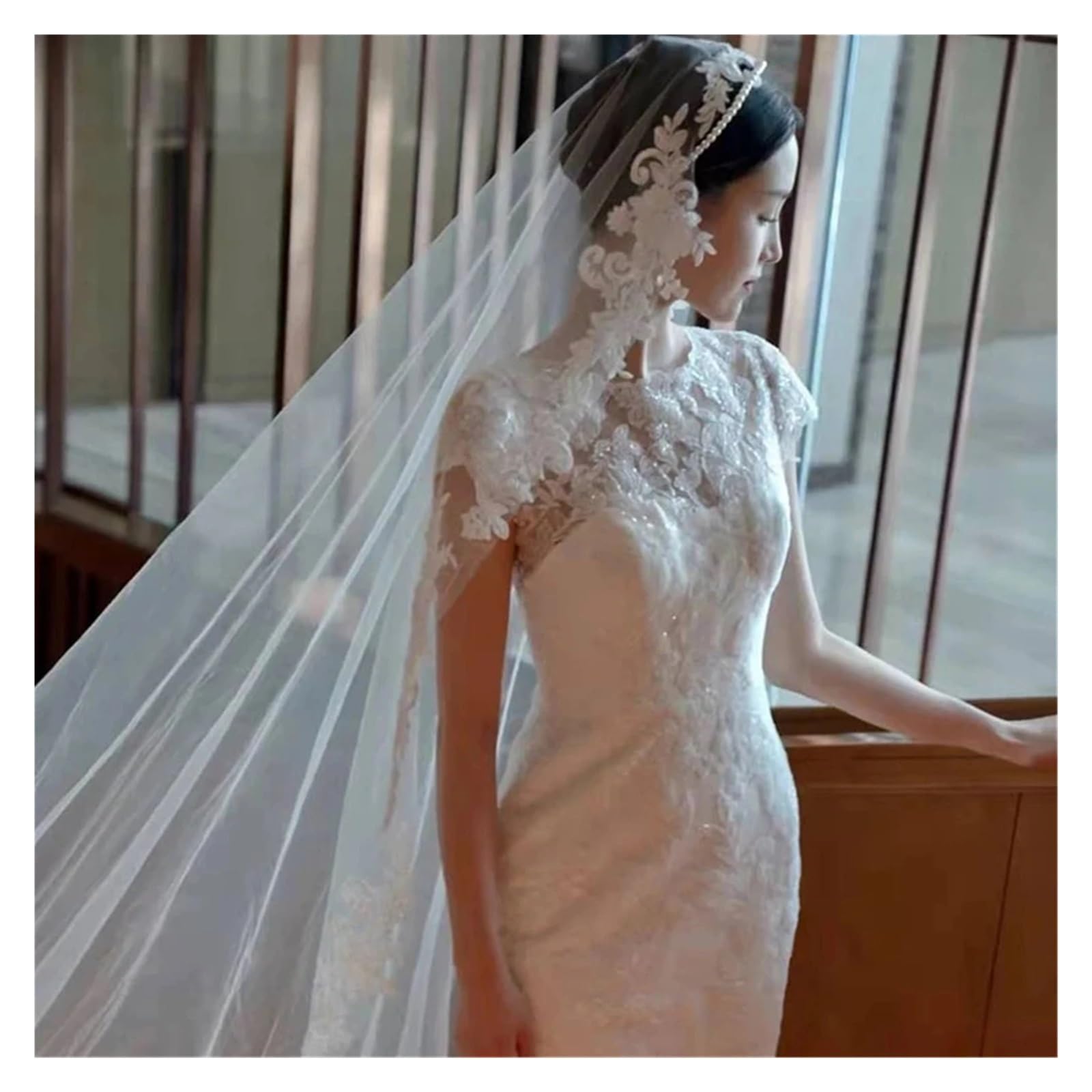 Veli da futura sposa, Velo da sposa cattedrale lungo morbido tulle con pettine in pizzo smerlato 1 strato bianco 300-500 cm