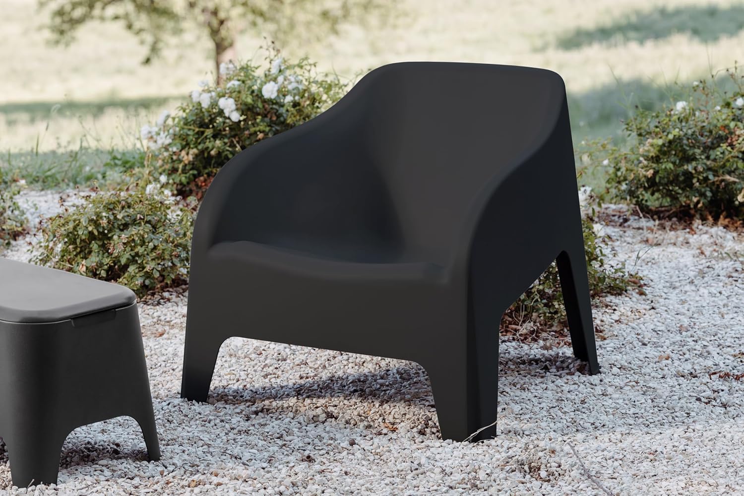 Decor Space Fauteuil Tokyo en polypropylène empilable pour terrasses et jardins (Noir)