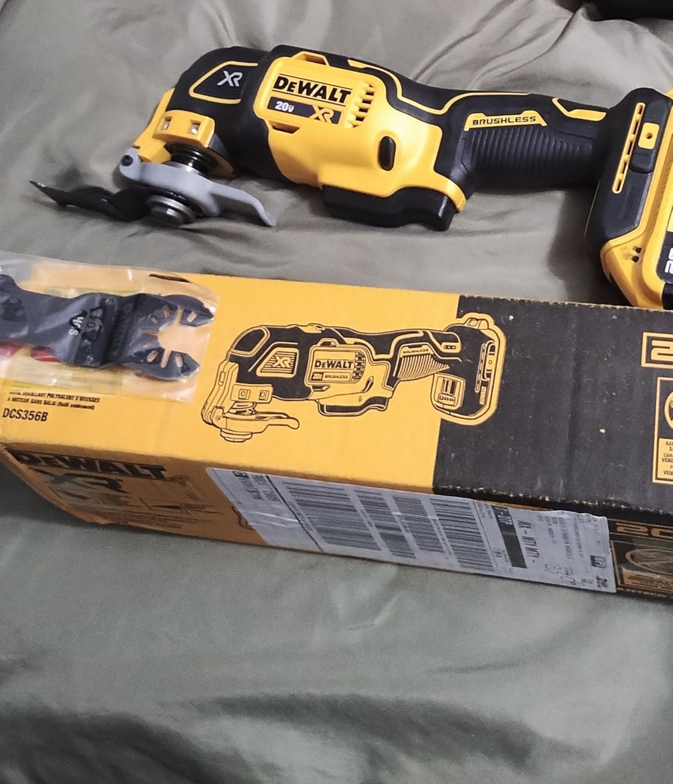 20V MAX* XR® Brushless Cordless 3-Speed Oscillating Multi-Tool (Tool Only) photo review