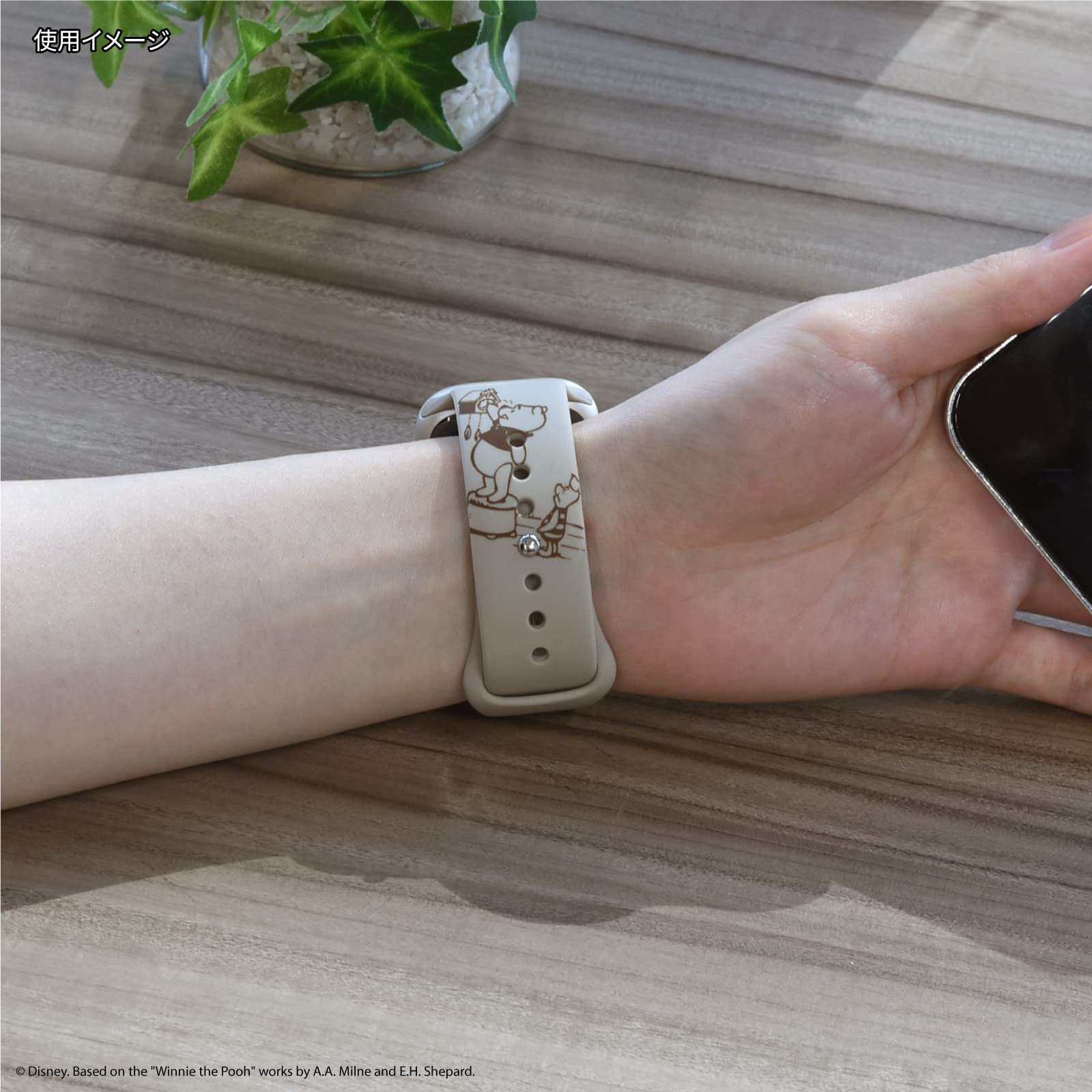 Disney Classic Pooh スマートキャンバス バンド付け替え済 Disney Classic Pooh スマートキャンバス バンド付け替え済