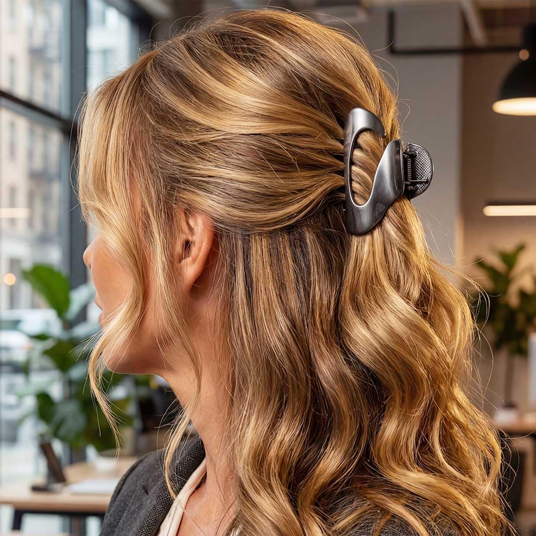 BARTOSI Small Metal Hair Clips Gold Claw Clips Nonslip Cute Hair Claw Clips Fashion Hair Accessories for Women and Girls (Pack of 3) - Image 5