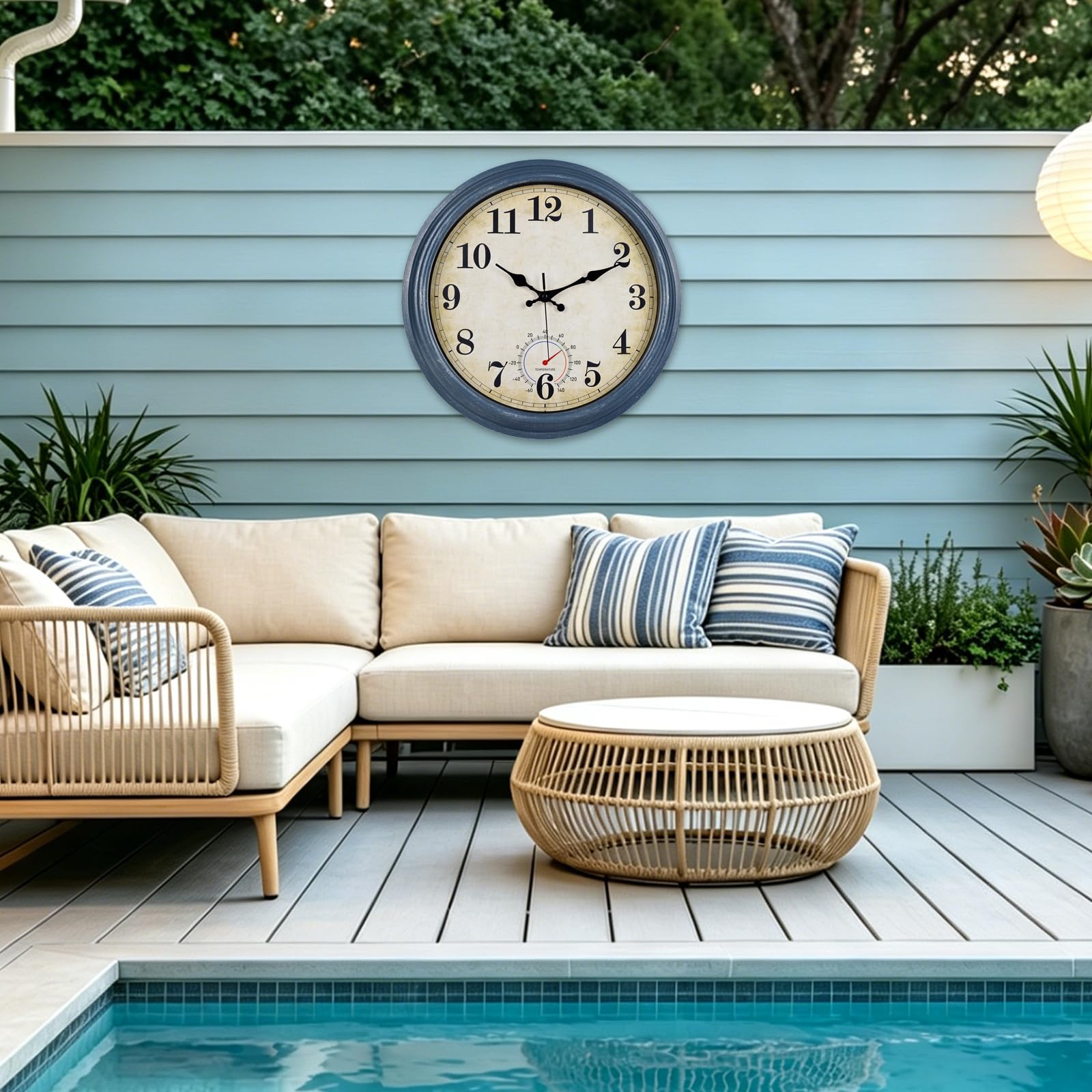 Grande horloge murale d'extérieur étanche avec thermomètre - Horloge murale rustique pour salle de bain, terrasse, piscine (40,6 cm, bleu)