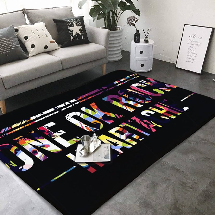 ワンオクロック　ラグマット　Sサイズ Amazon｜カーペット ワンオクロック ONE OK ROCK ラグマット 絨毯