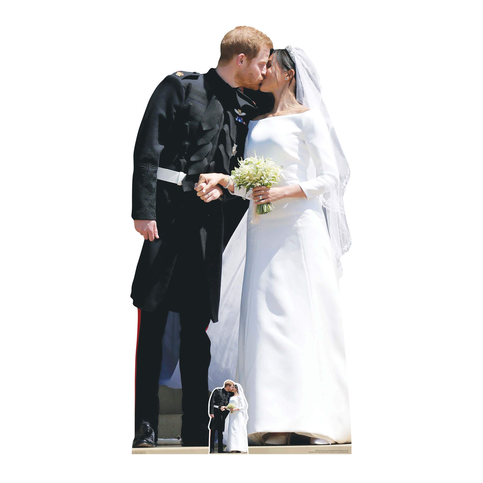 Prince Harry and Meghan Royal Wedding Couple First Kiss