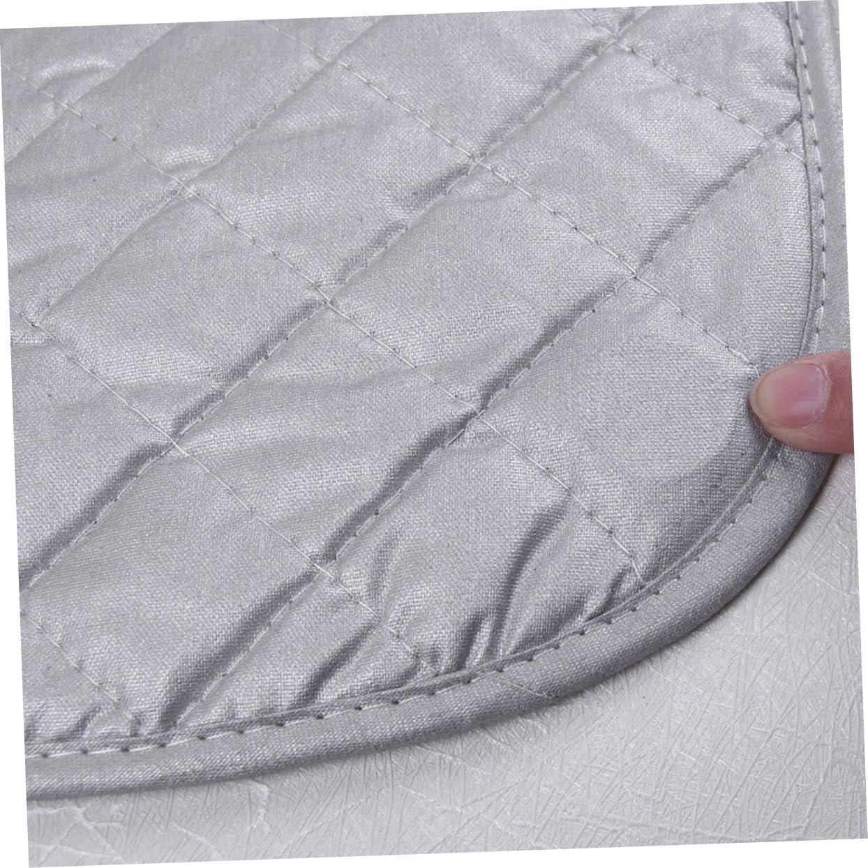 STOBAZA Dicke Bügelmatte 55x120 cm aus Baumwolle Hitzebeständig und rutschfest für Sicheres Bügeln Tischplatten Beim Reisen