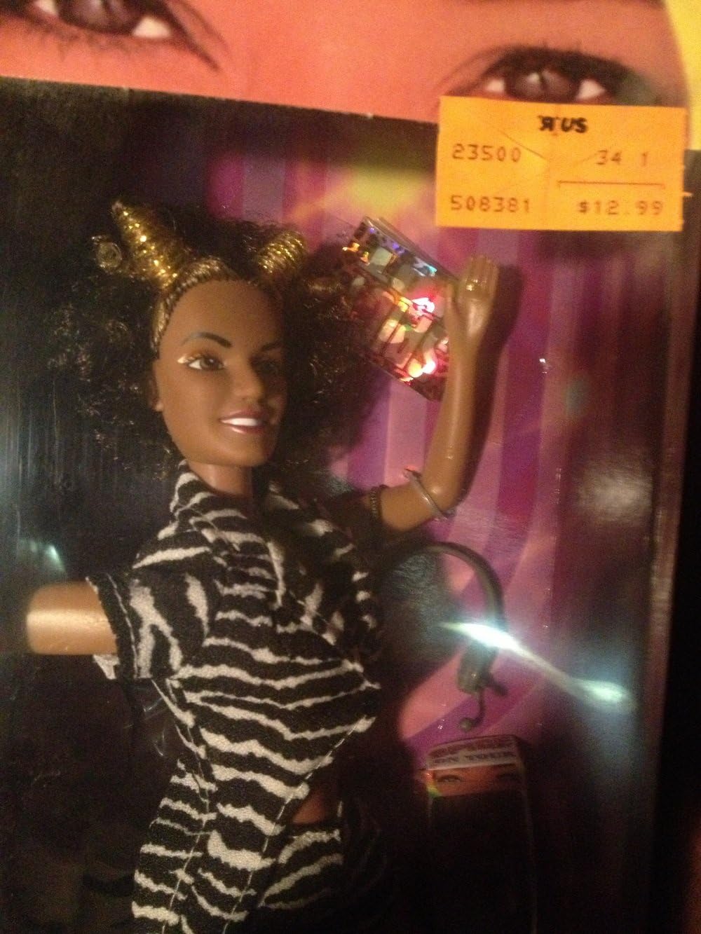 Galoob Spice Girls on Tour Melanie Chisholm Sporty Spice Doll