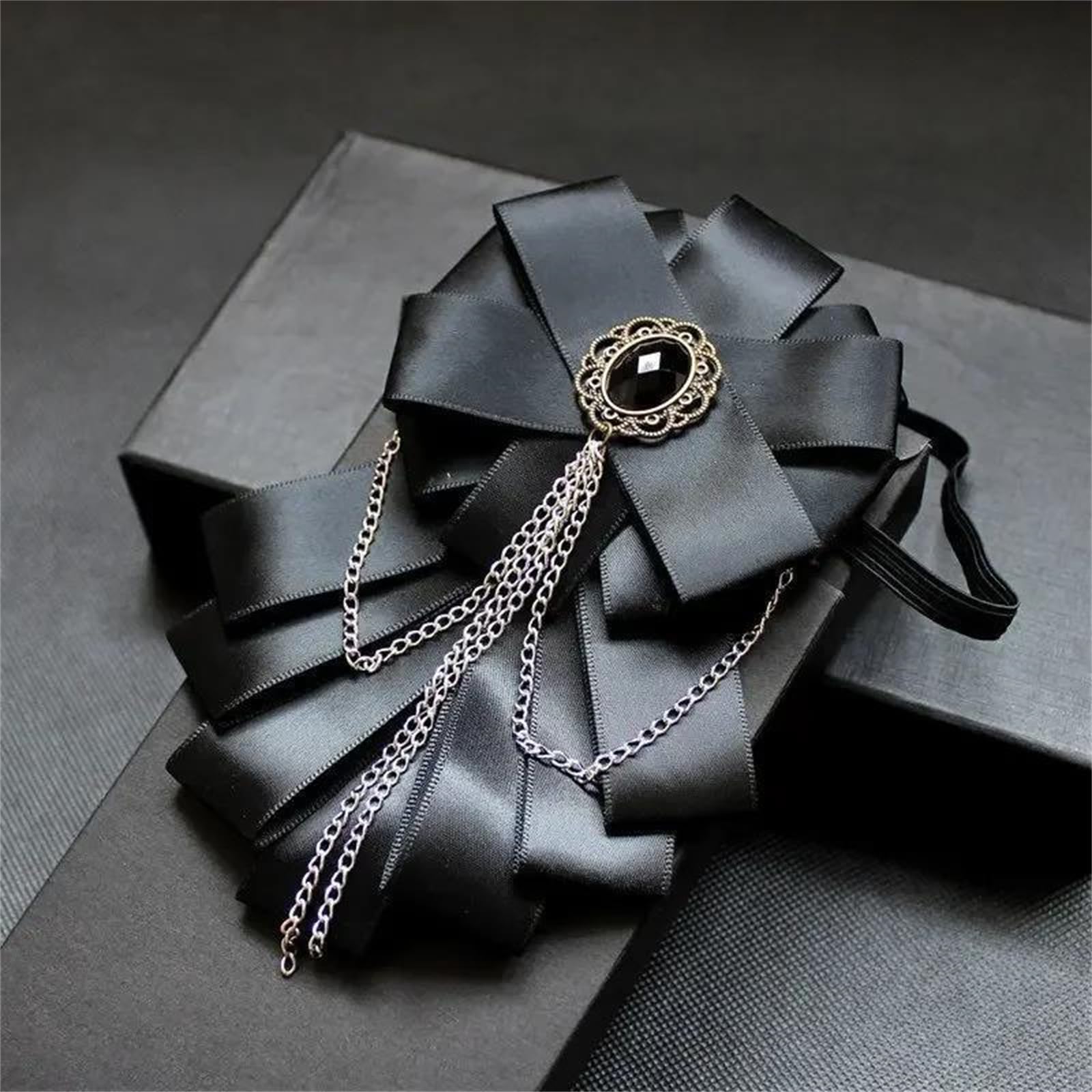 HLTYGWX Damen Herren Punk-Stil Quaste Fliege Brosche Strass Legierung Krawatte für Bräutigam Hochzeit weißes Hemd