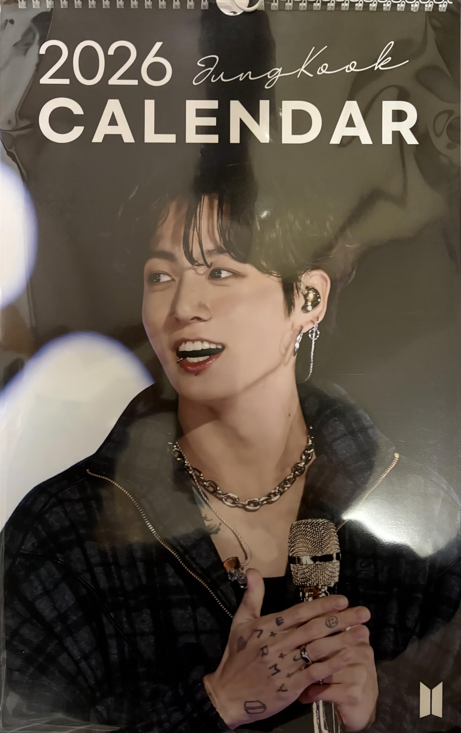 Amazon.co.jp: ジョングク グッズ 2026年 大型 壁掛けカレンダー