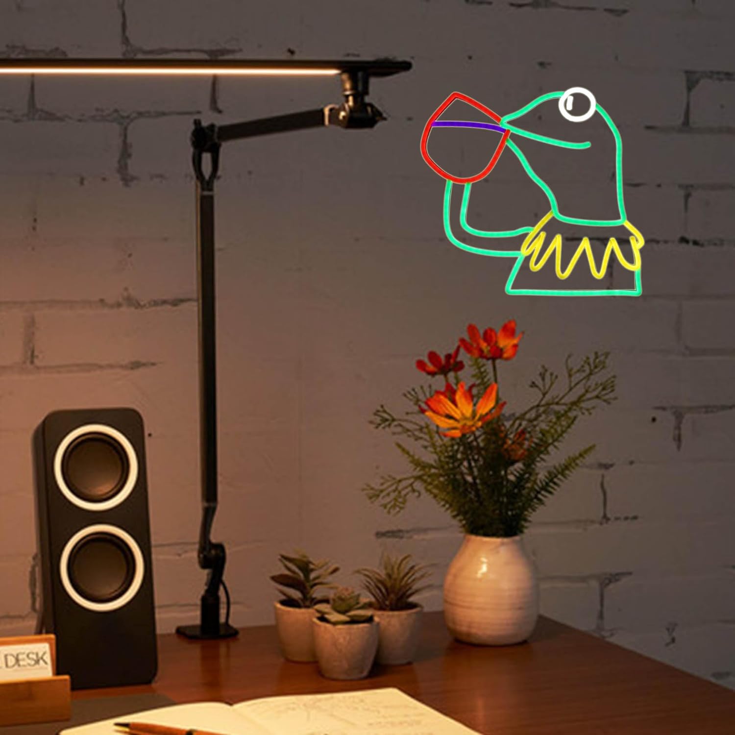 Frog Sipping Tea Neon Sign LED Neon Frog Signs for Wall Decor Game Room Man Cave Pub Party Frog Neon Light for Coffe Tea Bar Decor Led Light Up Sign for Bedroom Decor Birthday Gifts 14.5 * 13.7In