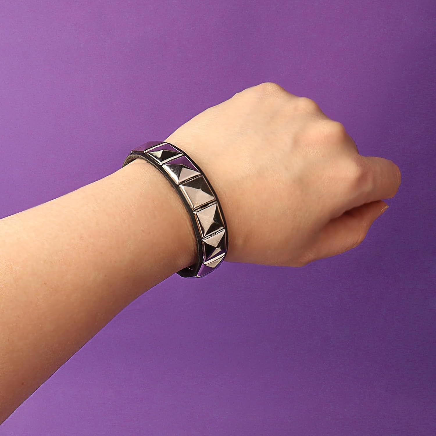 72ore Studded Bracelet for Mens Leather Spike Bracelet Punk Accessories Halloween Spiked Bracelets Gothic Dress Jewelry Gifts - Image 7