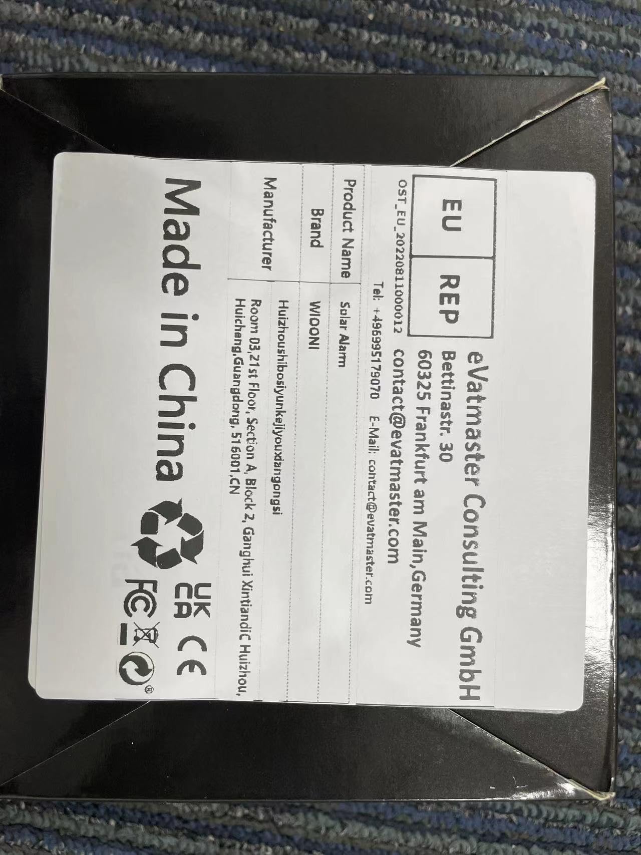 Salvavita Anziani, Pulsante Salvavita Anziani WiFi, App Tuya Smart/Smart Life per Ricevere Notifiche da Remoto, Adatto ad Anziani, Malati, Disabili, Bambini (1 Ricevitore + 3 SOS Pulsante)