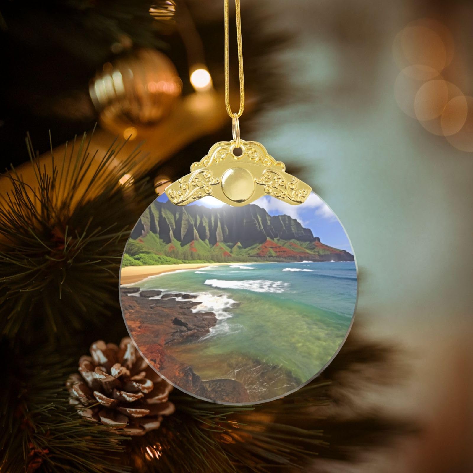 Crystal Christmas Ornaments for Christmas Tree Decoration Hanging Kauai Hawaii Seashore Ornament with Gold Ribbon Crafts Round Pendant for Keepsake Gifts Glass Xmas Decor Party Supplies
