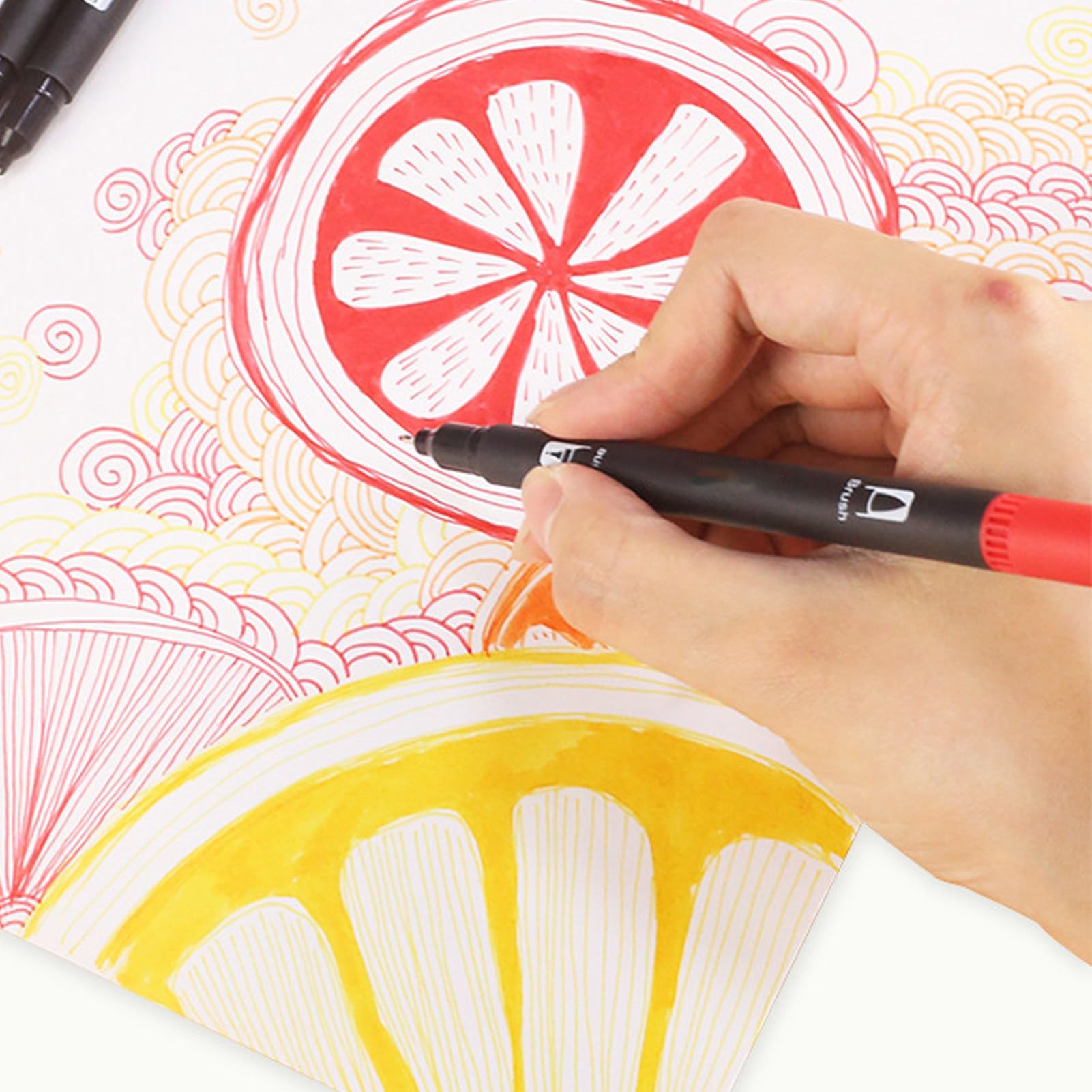 plplaaoo Pennarelli a doppio pennello 168 colori Pennarelli ad acquerello a punta fine per disegnare, dipingere, colorare, scrivere, artisti, bambini e adulti