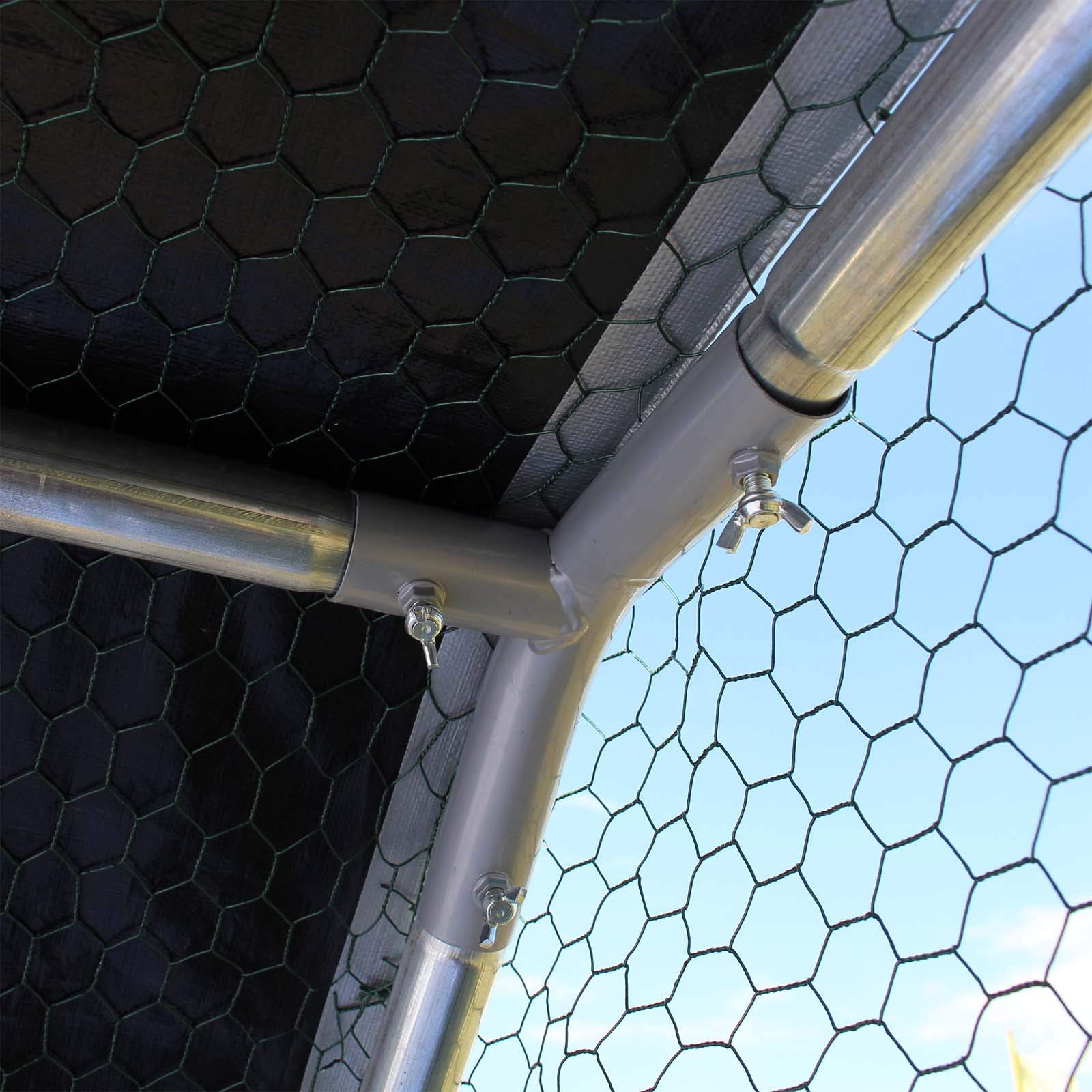 Jaula Recinto Corral XXL 2x3x2m con Techo Solar Impermeable y Puerta Animales Aves Gallinas Pollos