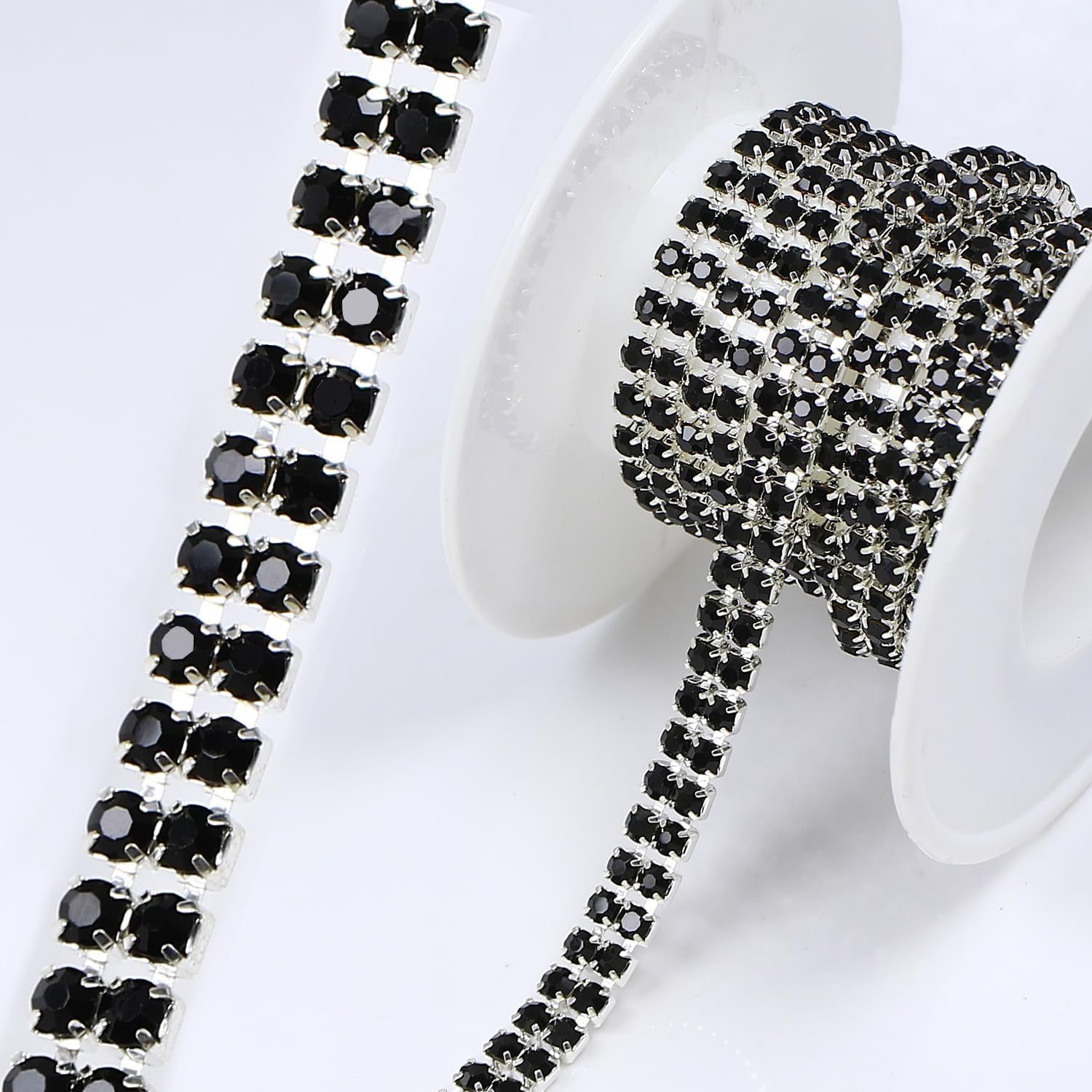 Rhinestone Close Chain Trim,1 Yard 5 Row Inclined Alignment Diamond String Rhinestones Ribbon Strips Tape for Clothes,Shoes,Bags,Jewelry Making,DIY Crafts,Wedding Party Decoration,Crystal