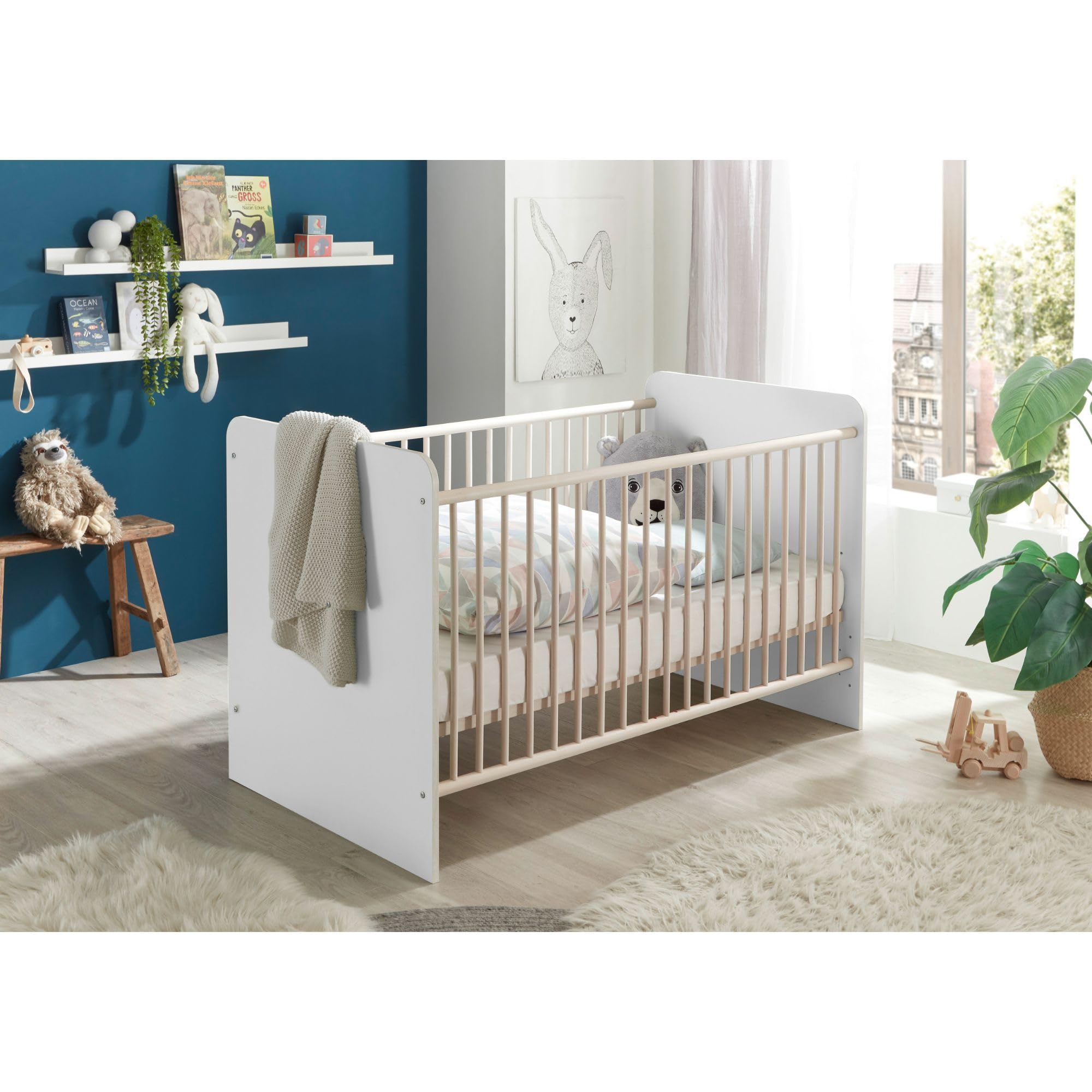 Stella Trading PRIZZI Complet Aspect Ensemble de Meubles pour Chambre 3 pièces composé d'une Armoire, d'un lit de bébé et d'une Commode à Langer, Bois, Blanc/Aurum, Komplett-Set 2