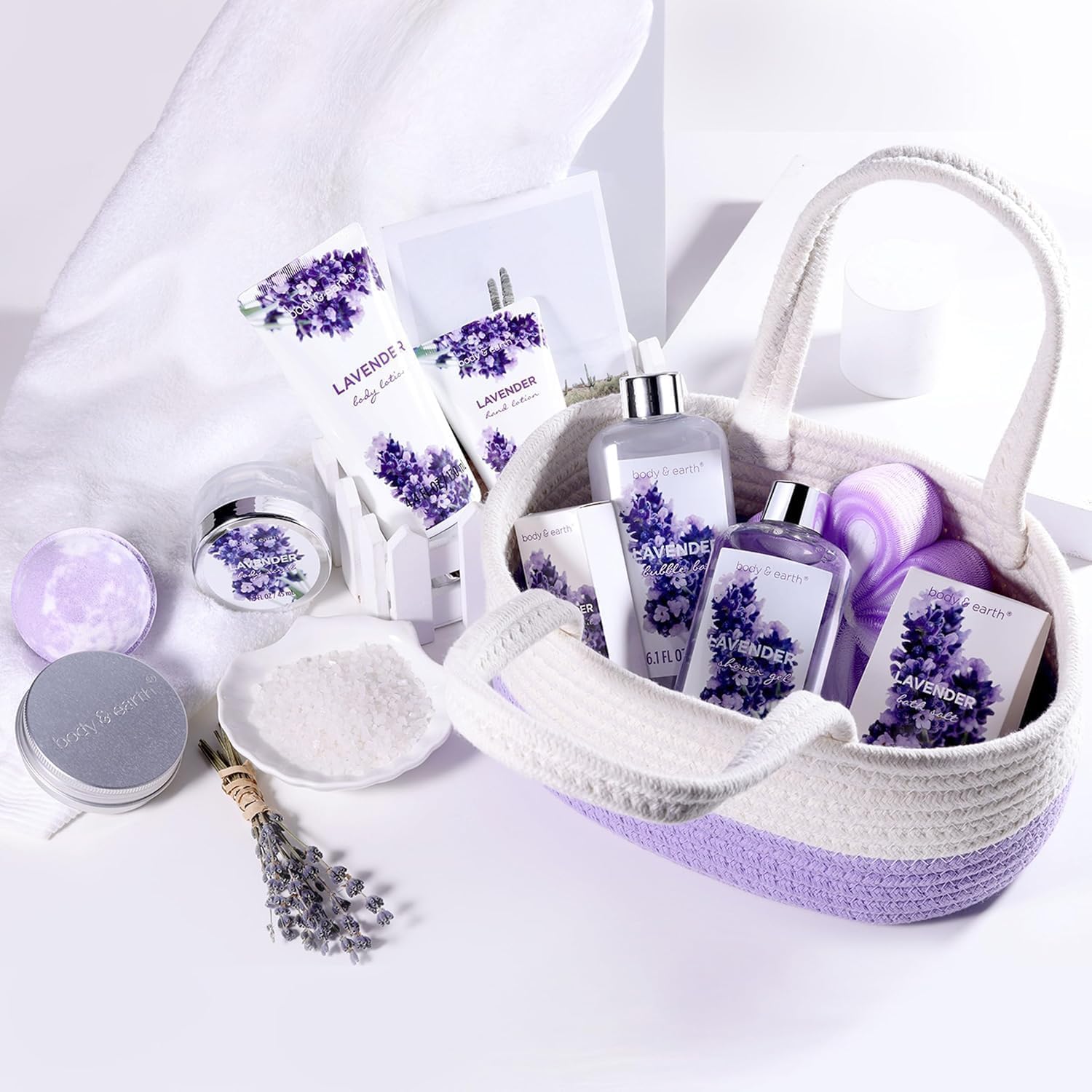 BODY & EARTH Geschenkset für Frauen 11 tlg. Badeset Lavendel Duft Wellness Set