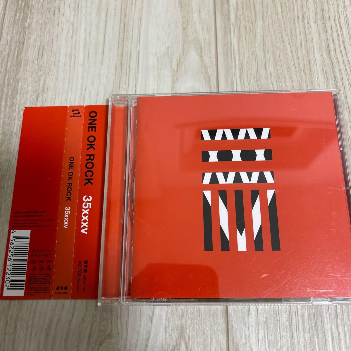 Amazon.co.jp: ONE OK ROCK CD 35xxxv アルバム ワンオク TAKA : おもちゃ