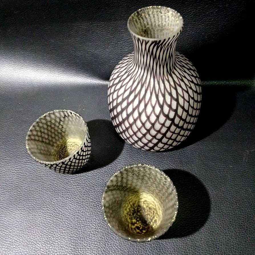 【宮田高志】作家物★金彩 網目 徳利 お猪口 ぐい呑み★ Amazon | 宮田高志作家物 金彩 網目 徳利 お猪口 ぐい呑み