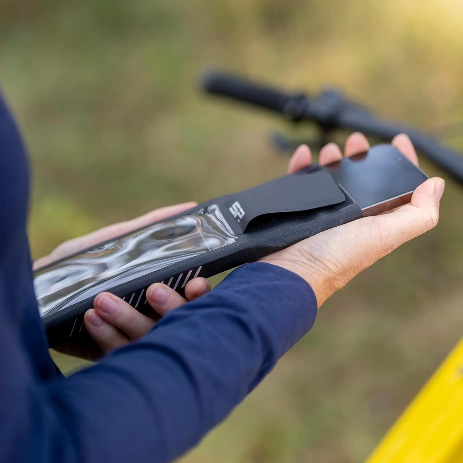 SP CONNECT Universal Phone Case XL | SPC+ | Black