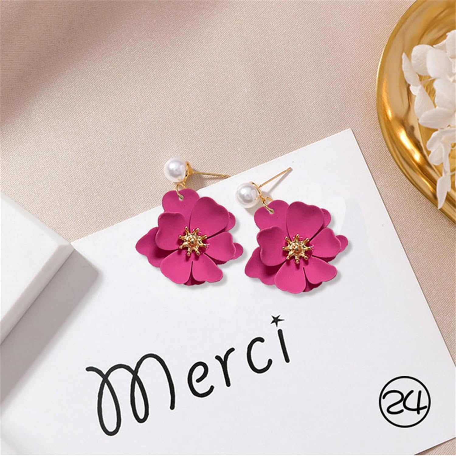 Dreuyet Bohemian Daisy Flower Earrings Necklace Set for Women Boho Layered Matte Long Petal Earring Dainty Floral Pearl Necklace Wedding Spring Holiday Jewelry - Image 4