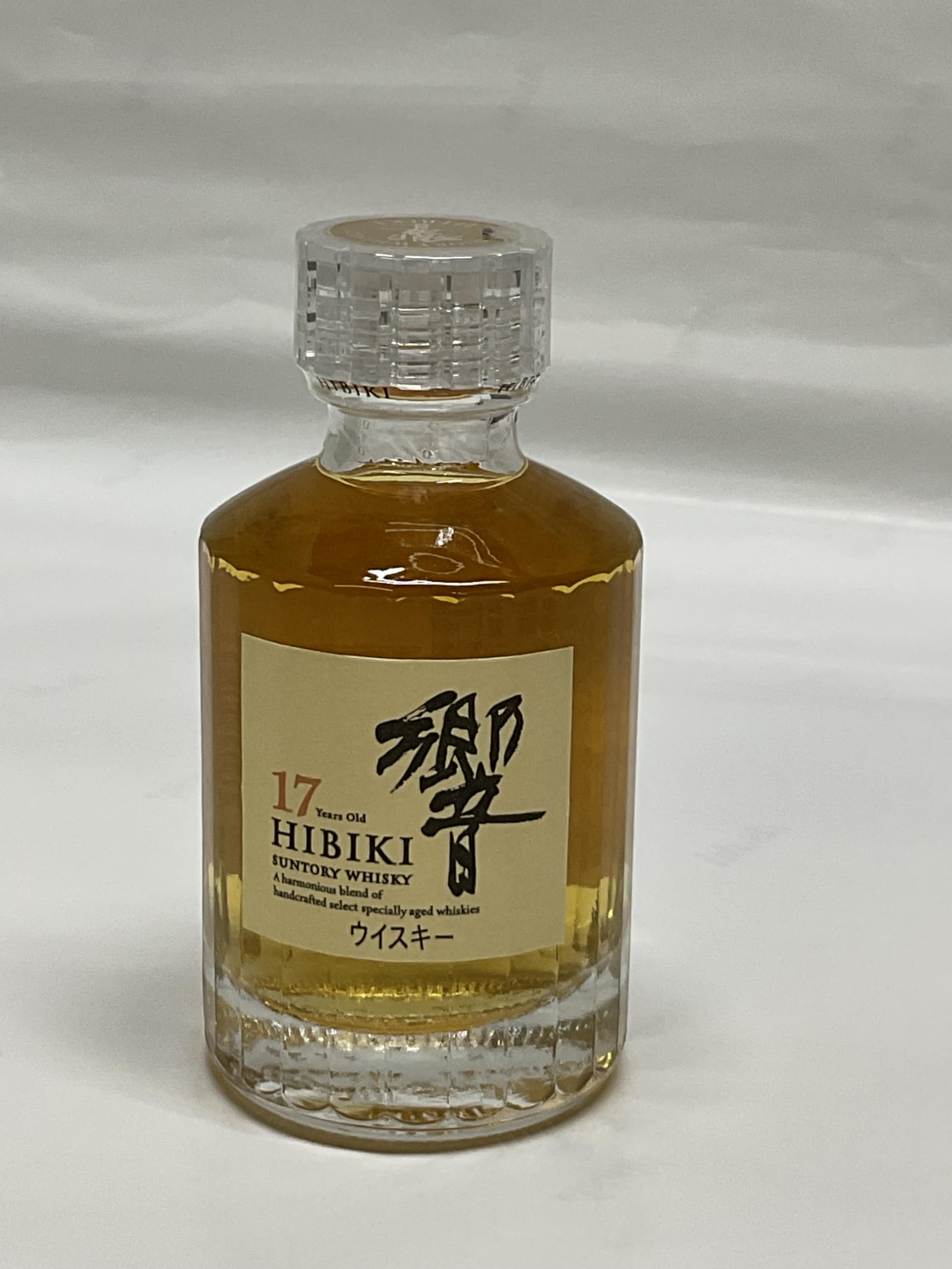 Amazon.co.jp: 響17年 50ml : 食品・飲料・お酒