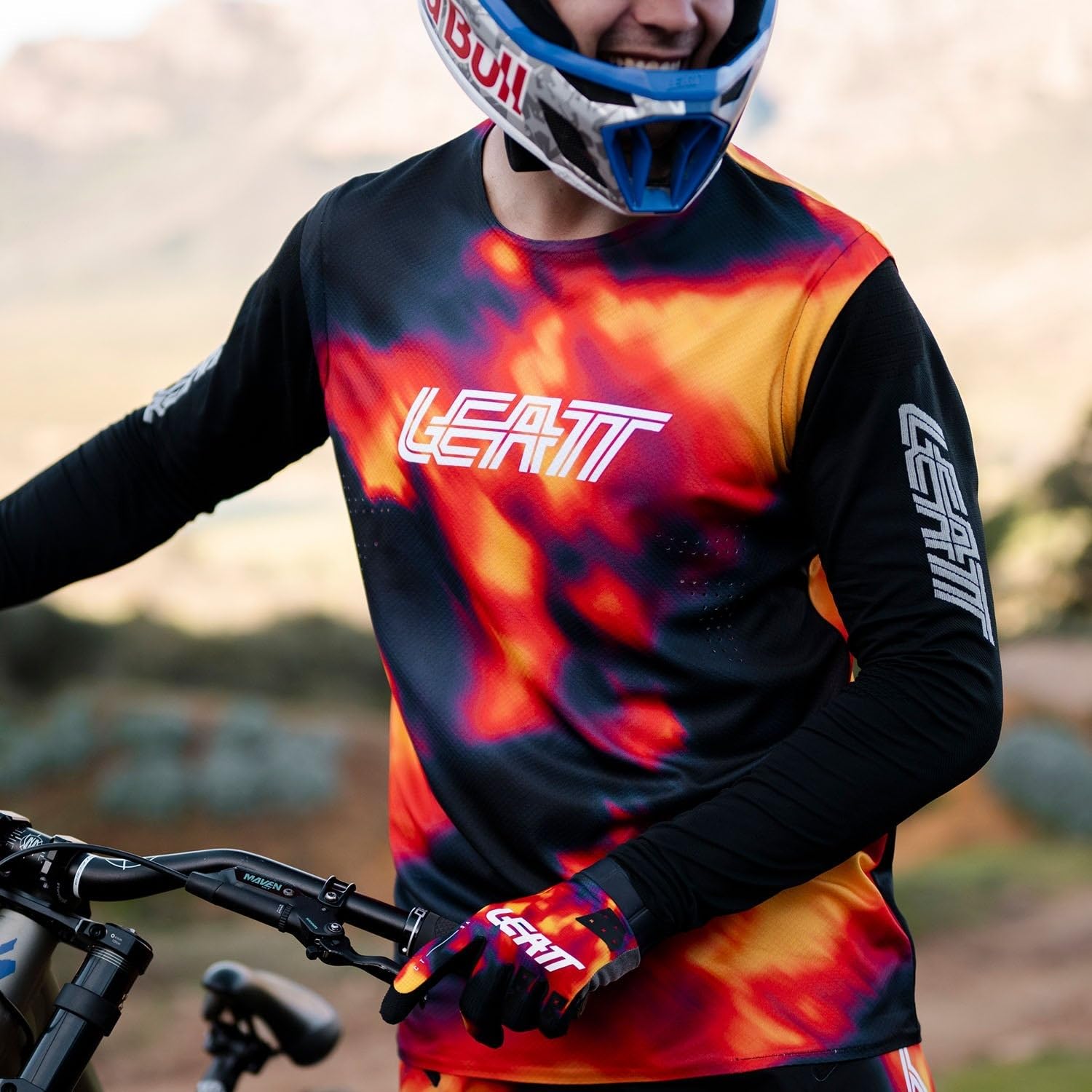Leatt Maglia Tecnica MTB Manica Lunga Gravity 8.0 Rosso Abbigliamento Uomo